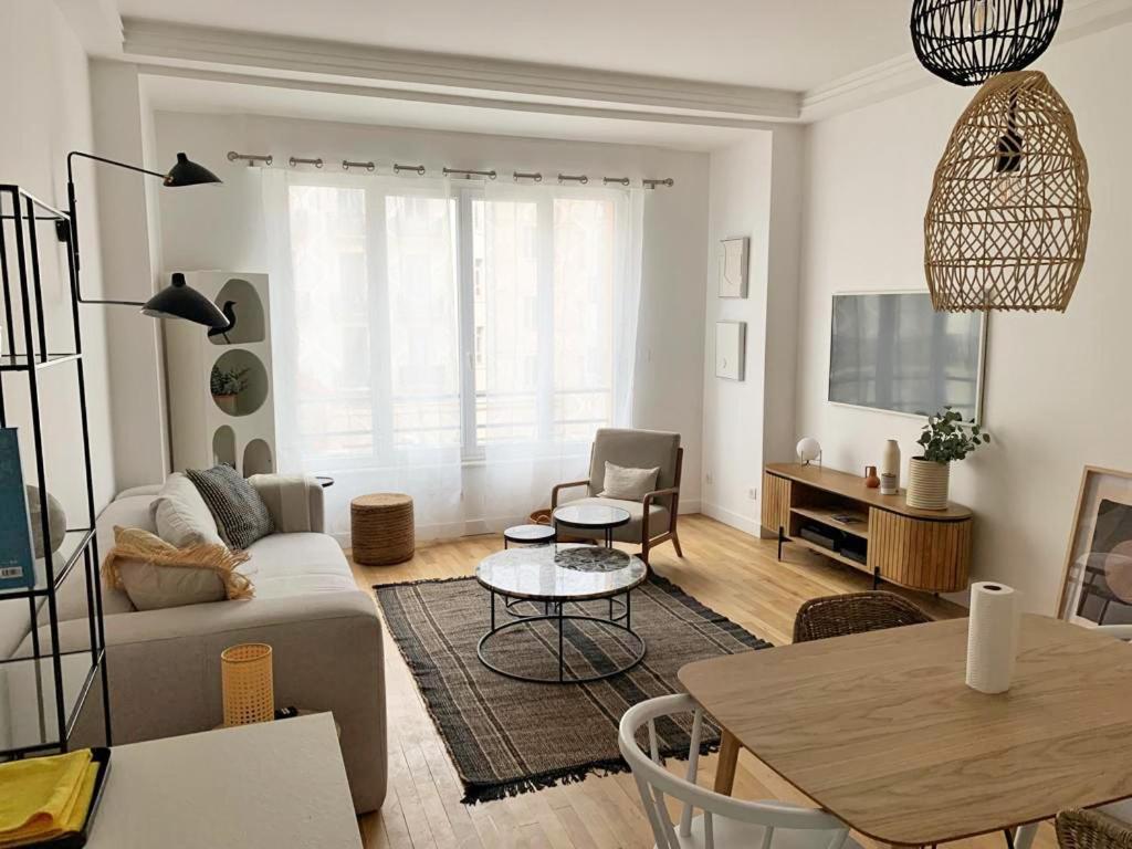 Appartement Le Palais Du Commerce Vichy Exteriör bild